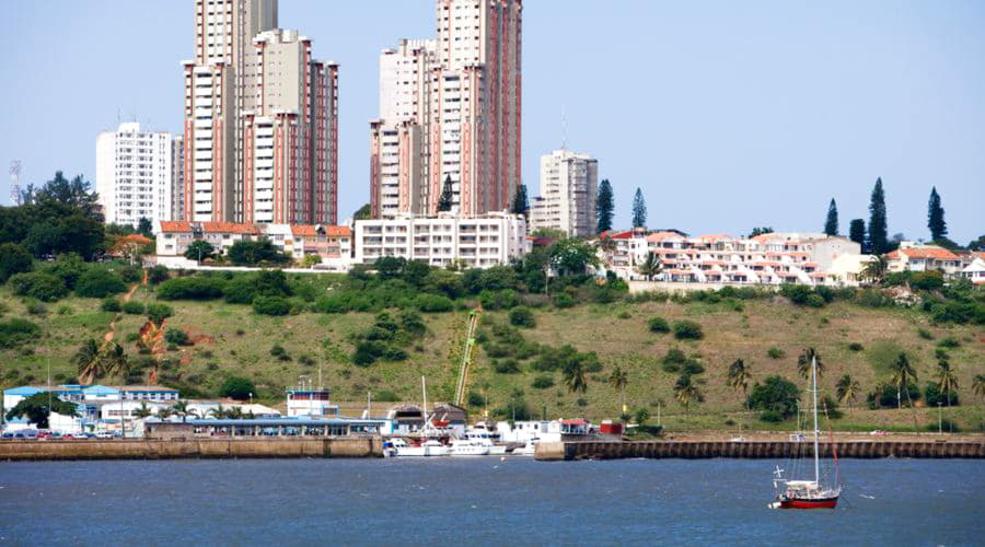 Onze autoverhuurservices bieden een gevarieerde selectie van voertuigen in Maputo.